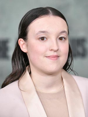 Белла Рэмзи
Bella Ramsey